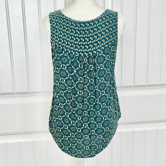 World Market Embroidered V-Neck Round Hem Colorful Green Tunic Tank Size S/M - Picture 4 of 7